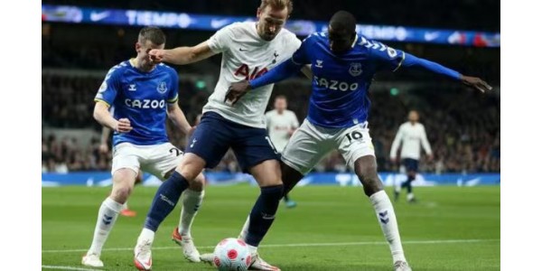 Il Tottenham ha segnato 9 gol in 2 partite e alla fine è tornato al massimo della forza