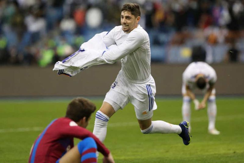 Valverde irrompe per aiutare l'Uruguay a battere il Cile