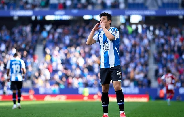 Dopo 1-0, Wu Lei ha inaugurato un trattamento da superstar